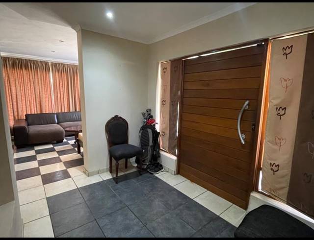 4 BEDROOM HOUSE FOR SALE IN HERRWOOD PARK